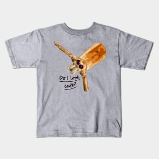 Unique and organic photo of a orge spider asking "Do I look cute?" Kids T-Shirt